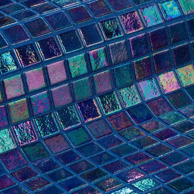 Glass mosaic tile Zafiro by Ezarri.