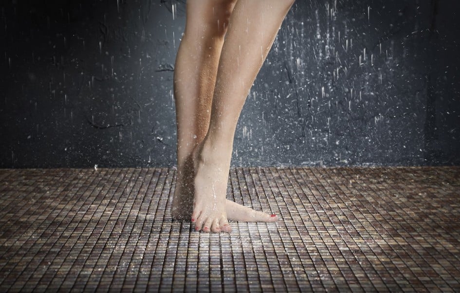 Glass mosaic tile for bathroom