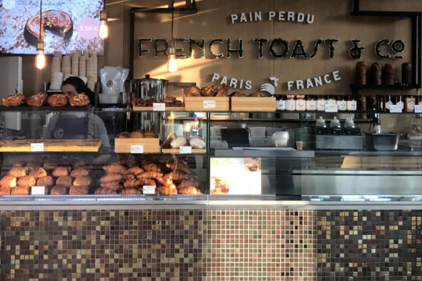 Ezarri's Mosaic Makeover at French Toast & Co