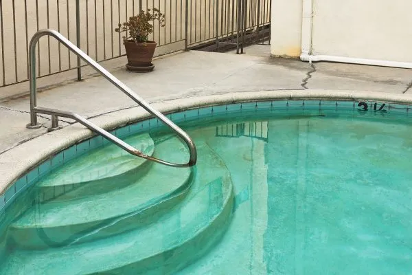 mold pool